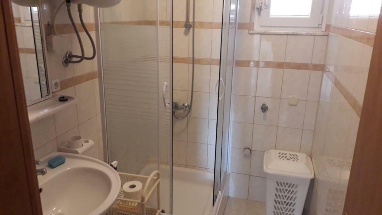 Apartment Hrgić Vir Zewnętrze zdjęcie